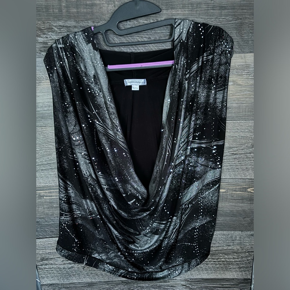 Bundle 4/$20-  Women’s Night Out Top
